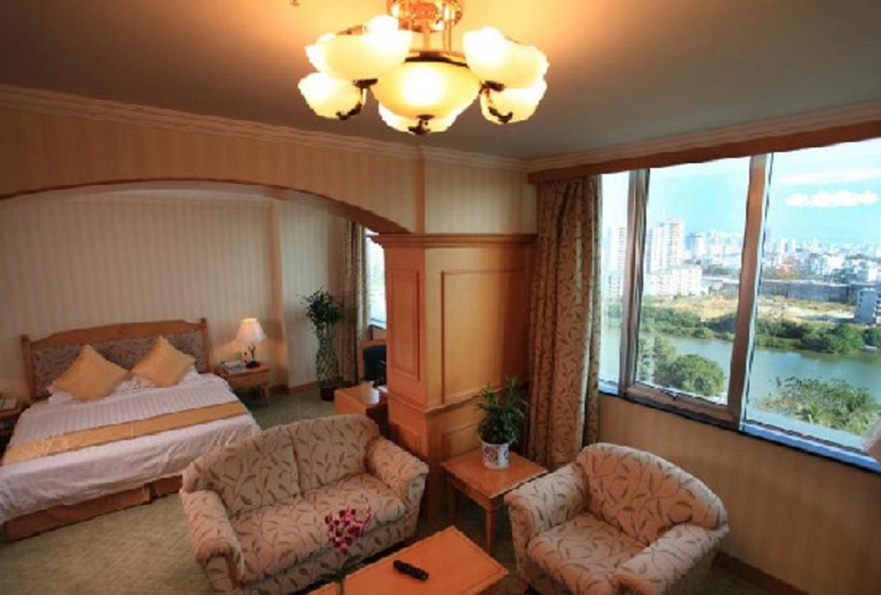 Guoxi Hotel Sanya Buitenkant foto